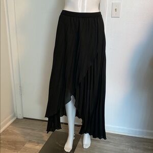 Elegant Black Asymmetrical Skirt. Size M